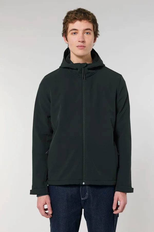Die Herren-Softshelljacke mit Kapuze