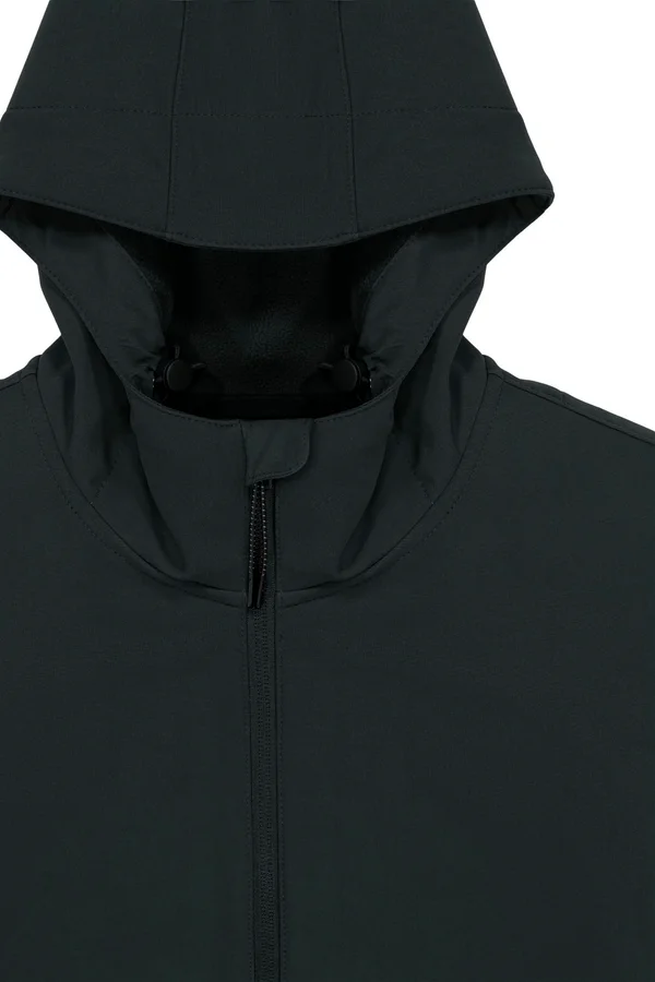 Die Damen-Softshelljacke mit Kapuze