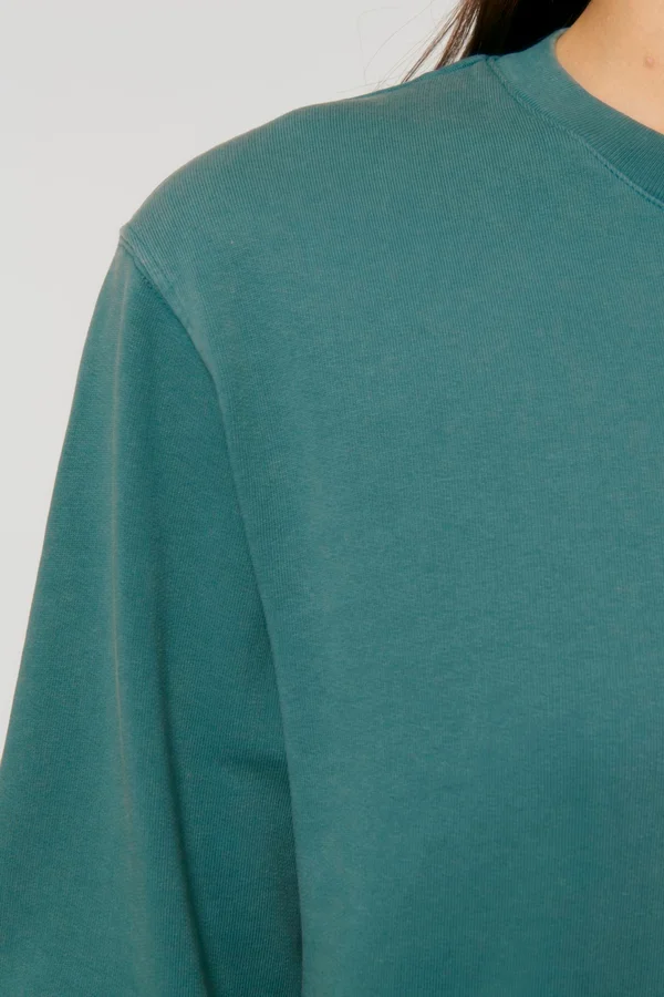 Das Garment-Dyed Rundhals-Unisex-Sweatshirt aus French Terry