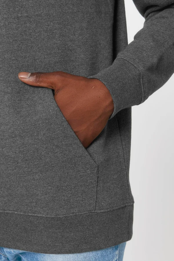 Der Unisex-Hoodie mit trockenem Griff aus recycelter Baumwolle