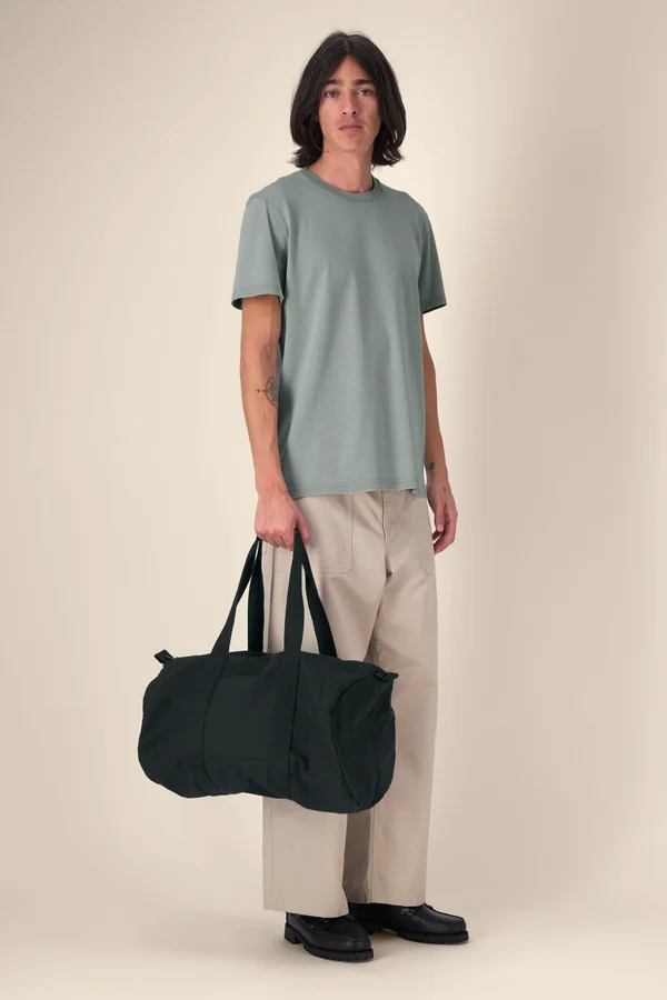 Die Canvas-Reisetasche