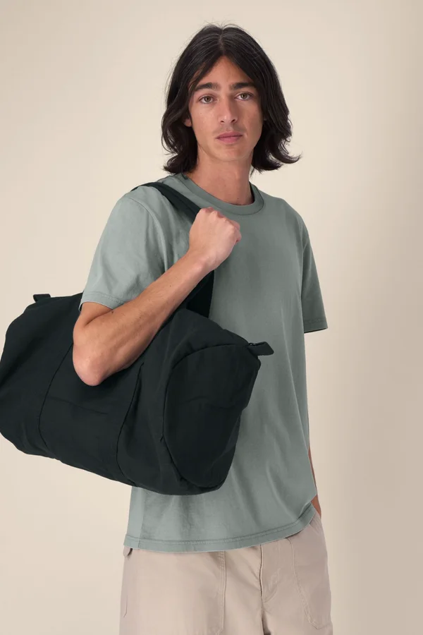 Die Canvas-Reisetasche