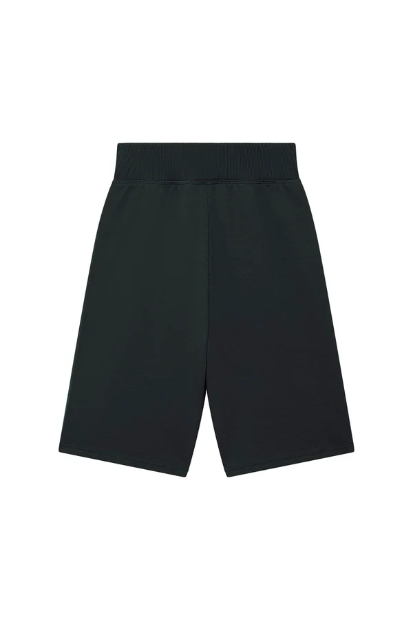 Eng geschnittene Damenshorts