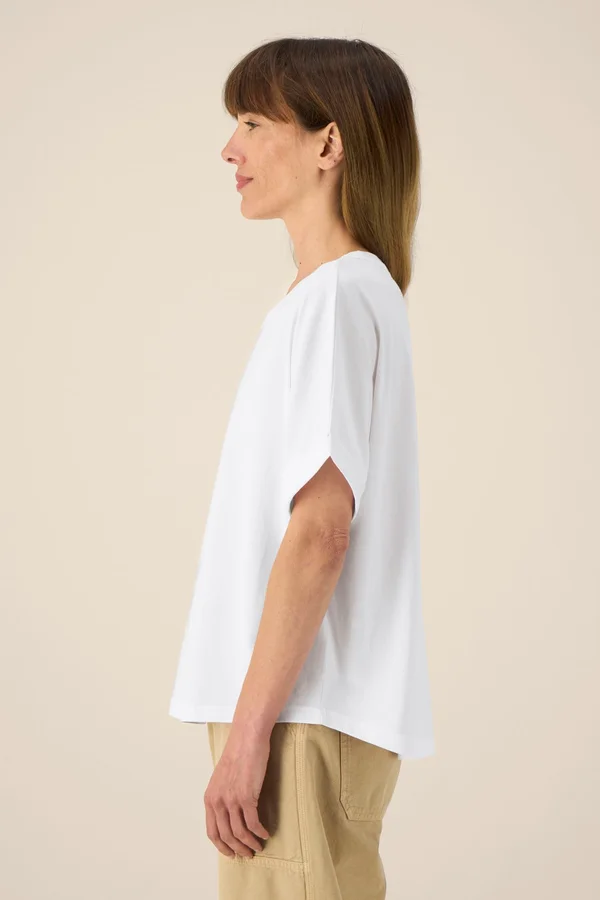 Das Oversized Damen-T-Shirt mit gekrempelten Ärmeln