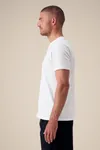 Das Herren-T-Shirt mit V-Ausschnitt