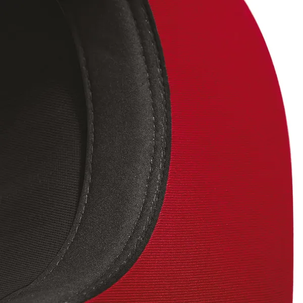 Contrast Snapback Cap - 5 panels