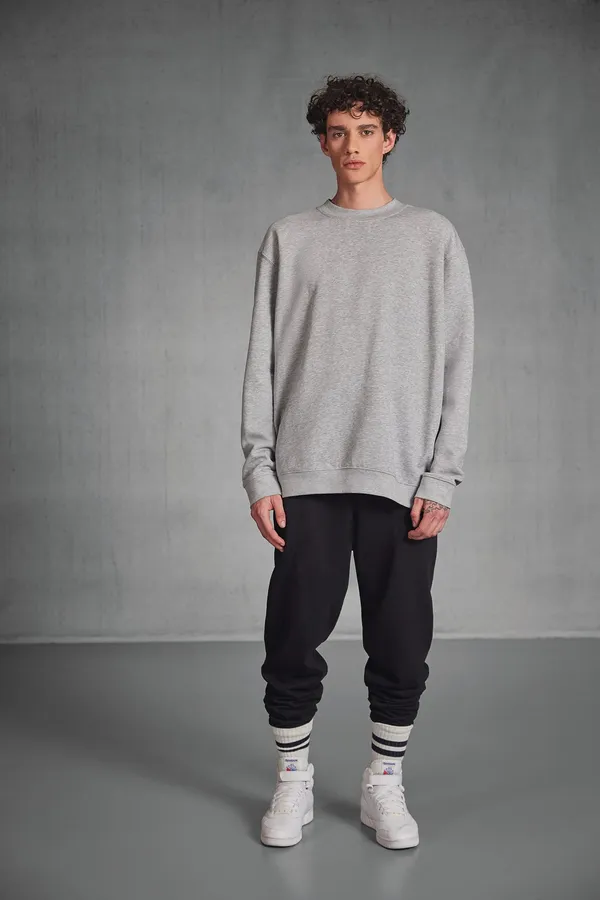 Crew Neck Sweatshirt Set In