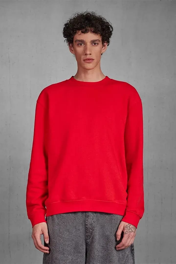 BC_WU600_Sweatshirts_SetIn_Red_GIF
