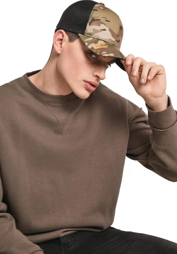 Retro Multicam trucker cap