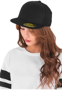 Premium 210 Fitted cap