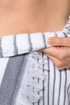 Gestreiftes Fouta-Tuch mit Fransen