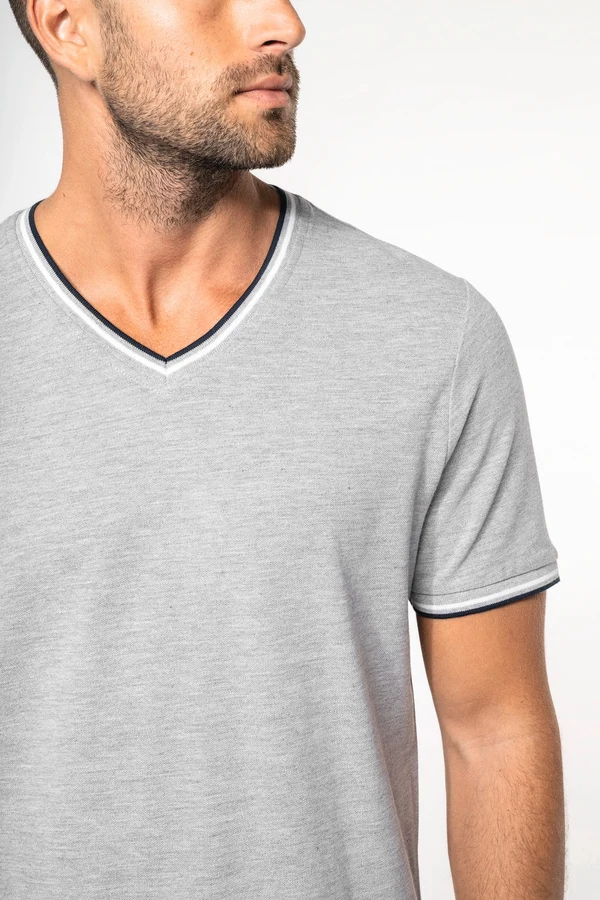 Herren T-Shirt aus Piqué-Trikot mit V-Ausschnitt