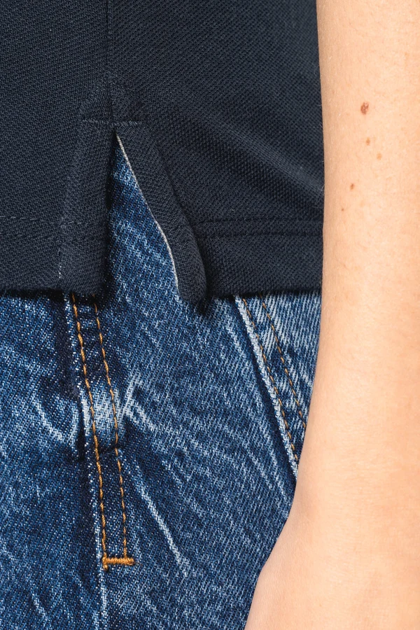 Damen T-Shirt aus Piqué-Trikot mit V-Ausschnitt