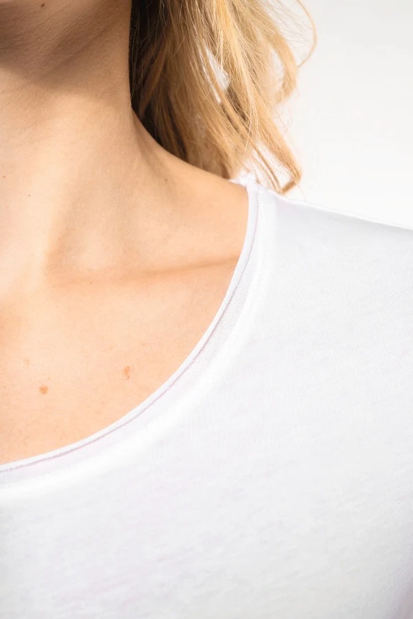 Bio-T-Shirt für Damen mit kurzen Ärmeln und ungesäumtem Halsausschnitt