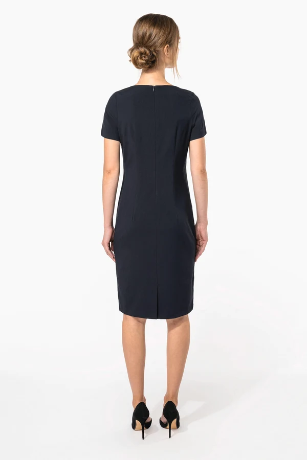 Kleid mit kurzen Ärmeln