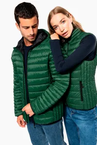 Leichte Herren-Steppjacke mit Kapuze