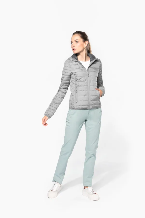 Leichte Damen-Steppjacke mit Kapuze