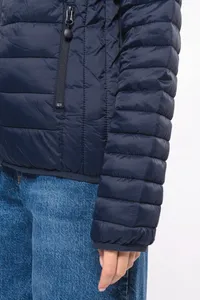 Leichte Damen-Steppjacke mit Kapuze