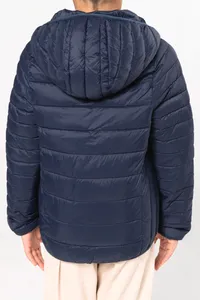 Leichte Steppjacke mit Kapuze