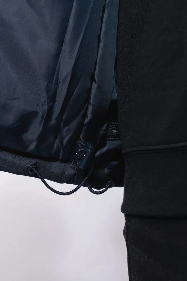 Men's removable-sleeve jacket