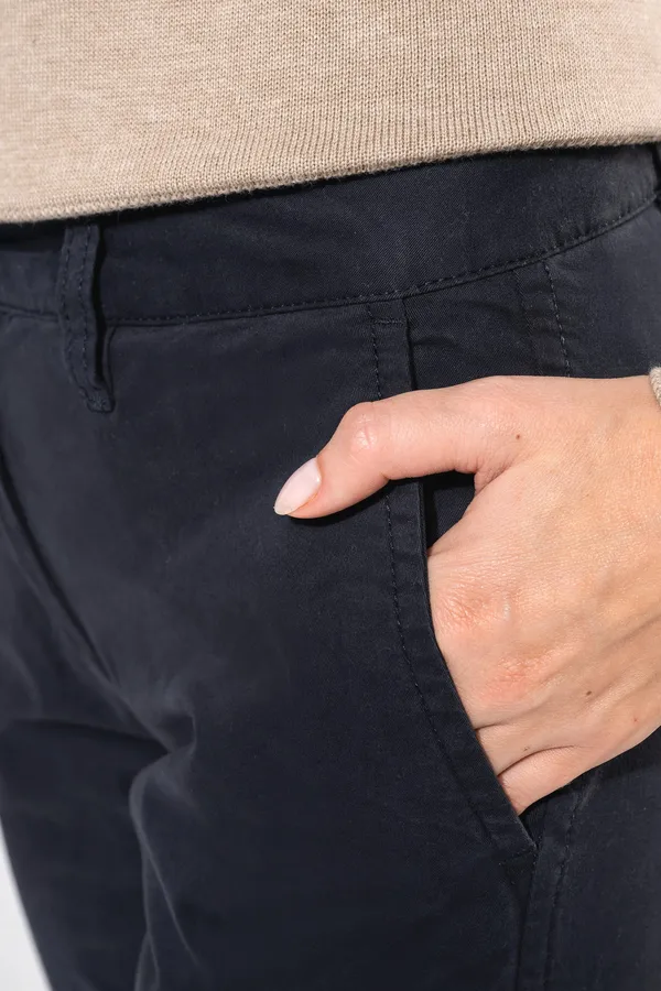 Ladies’ chino trousers