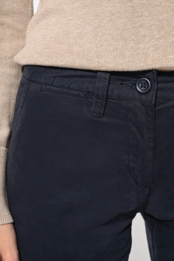 Ladies’ chino trousers