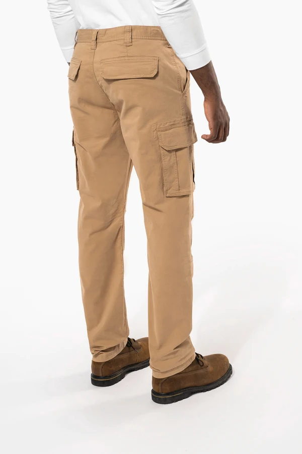 Herrenhose mit mehreren Taschen