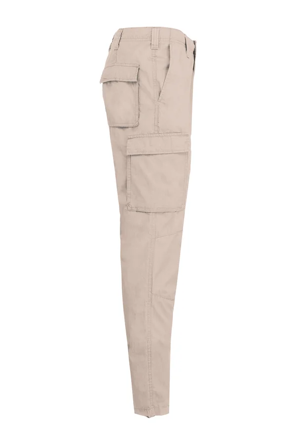 Leichte Herrenhose mit mehreren Taschen Beige