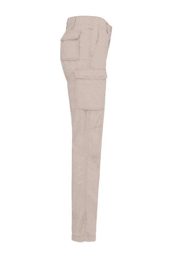 Leichte Damenhose mit mehreren Taschen Beige