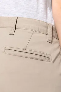 Ladies' above-the-ankle trousers