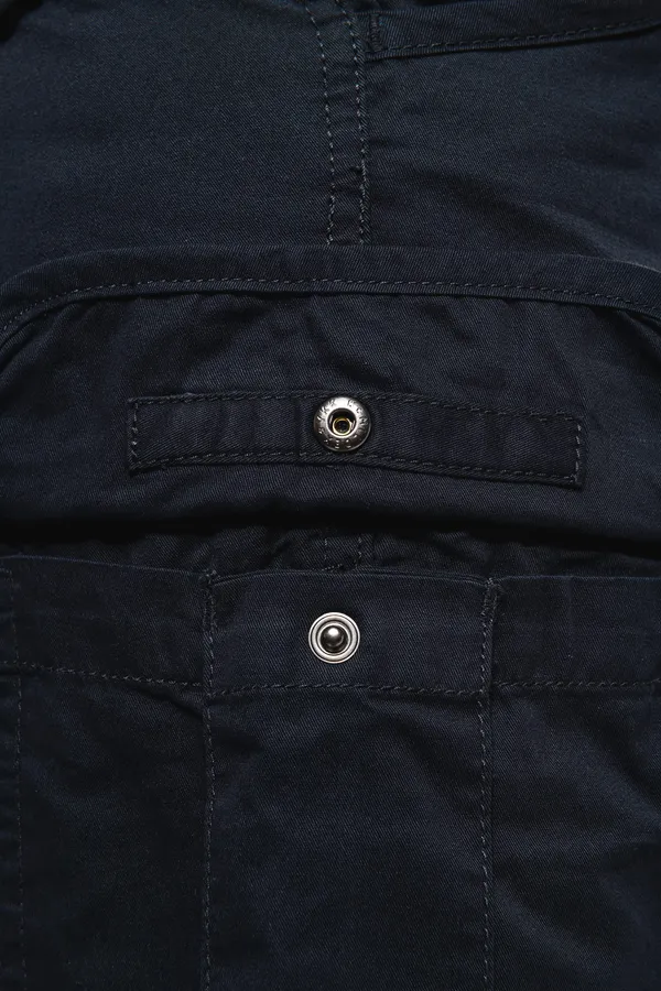 Multi pocket Bermuda shorts