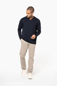 Men's V-neck jumper