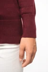 Damenpullover mit V-Ausschnitt