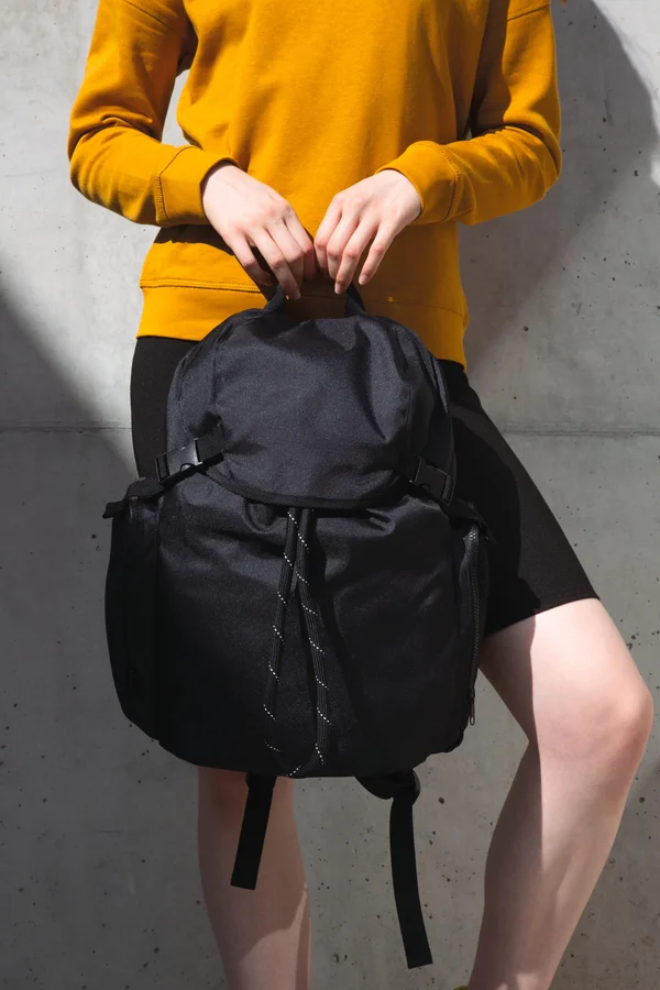 Recycelter Sport City-Rucksack im Lifestyle-Look Black
