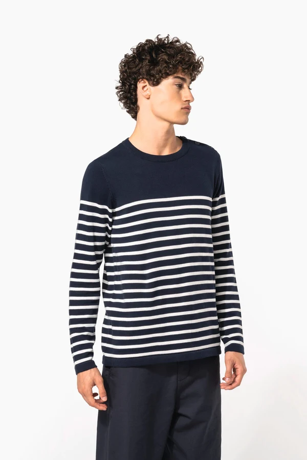 Herrenpullover im Marine-Stil