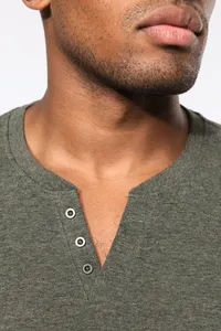 V-neck t-shirt with buttons