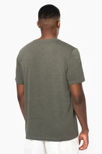 V-neck t-shirt with buttons