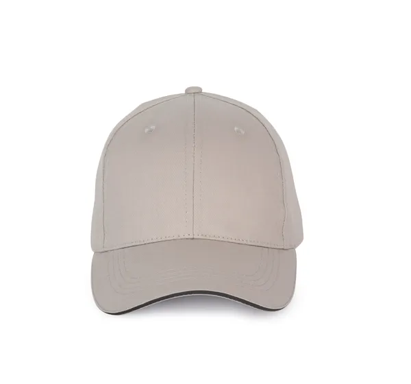 Cap with contrasting sandwich peak - 6 panels