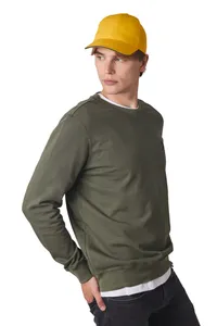 Cap with contrasting sandwich peak - 6 panels