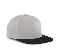 Snapback cap - 6 panels