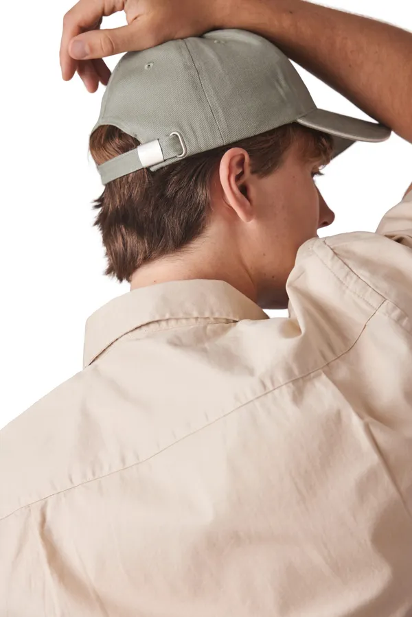Cap in organic cotton with contrasting sandwich peak - 6 panels