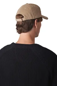5-panel velvet cap