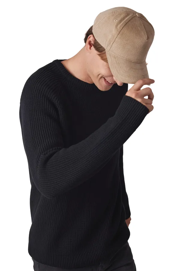 5-panel velvet cap