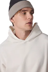 Two-tone beanie with turn-up