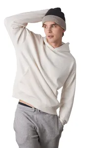 Two-tone beanie with turn-up