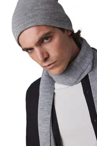 Knitted beanie