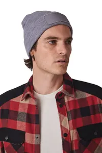 Recycled beanie with patch