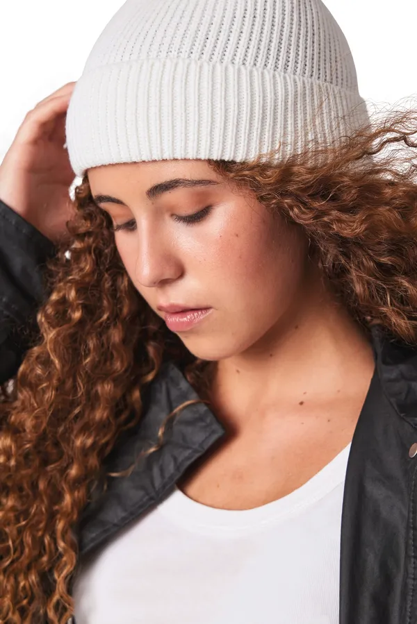 Ribbed beanie with turn-up