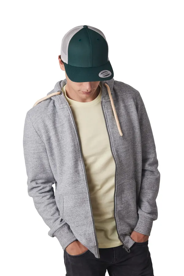 RETRO STYLE TRUCKER CAP - 6 panels