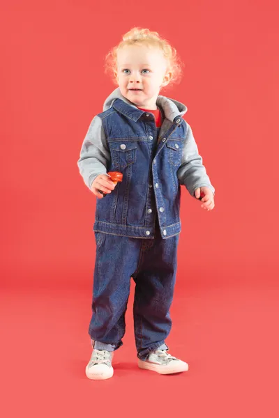 Kinder-Jeansjacke mit Kapuze